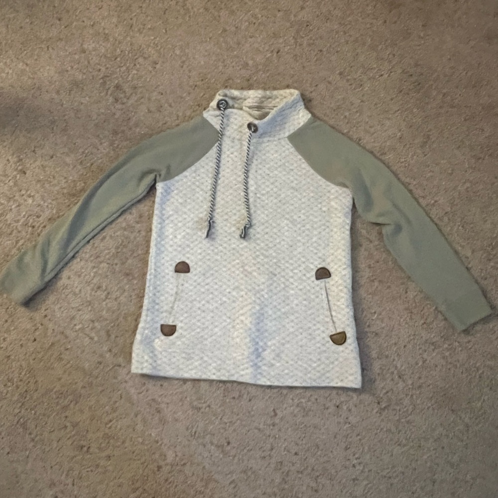 Long sleeve quilted top